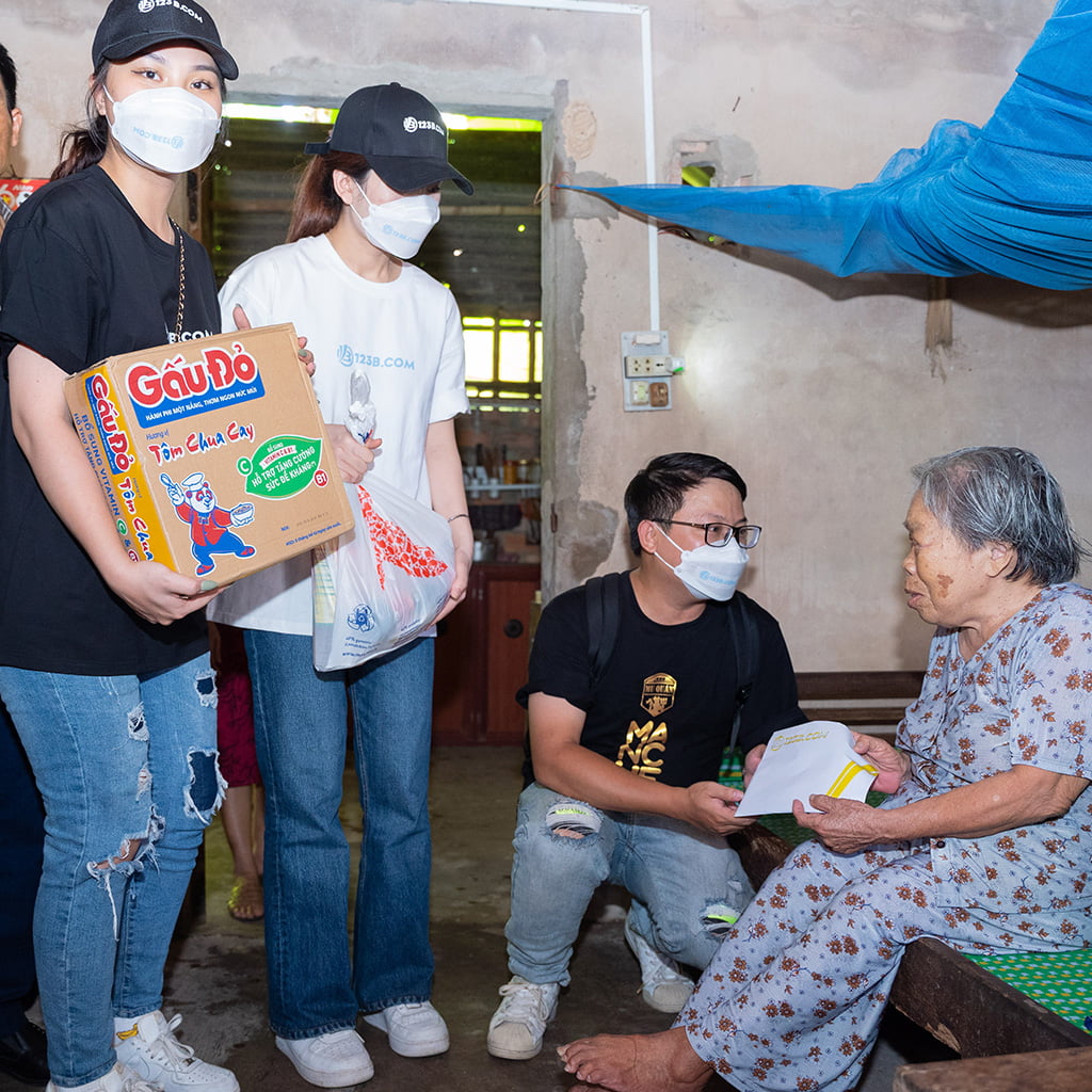 Tập đoàn 123B hỗ trợ an sinh xã hội giúp đỡ người già neo đơn ổn định cuộc sống